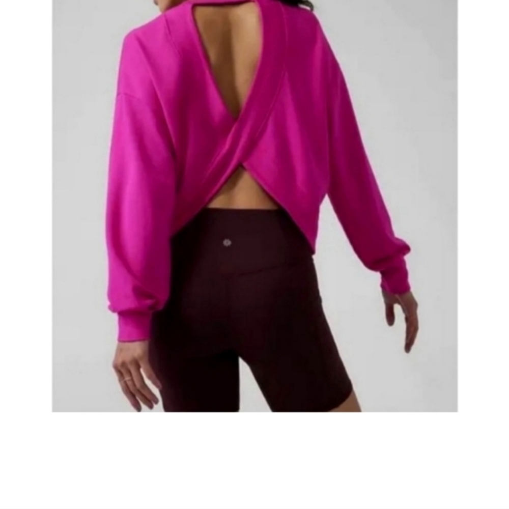 Hot Pink Pullover 🔥